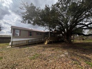2300 Hwy 182, Raceland, LA 70394