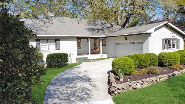 103 Quail Lane, Summerville, SC 29485