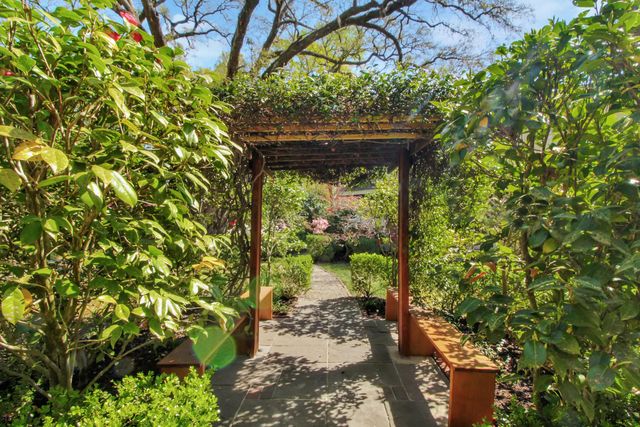 103 Quail Lane, Summerville, SC 29485