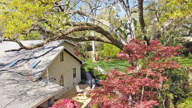 103 Quail Lane, Summerville, SC 29485