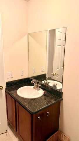 53234 Manchester, Shelby Twp, MI 48316