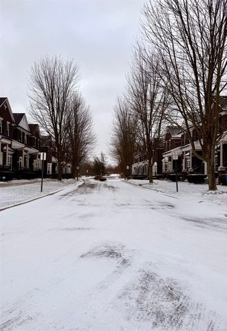 53234 Manchester, Shelby Twp, MI 48316