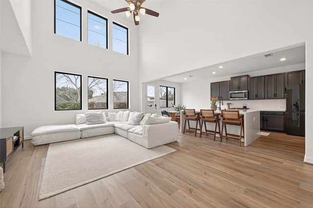 2806 Tumlinson Drive, Fresno, TX 77545