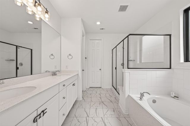 2806 Tumlinson Drive, Fresno, TX 77545