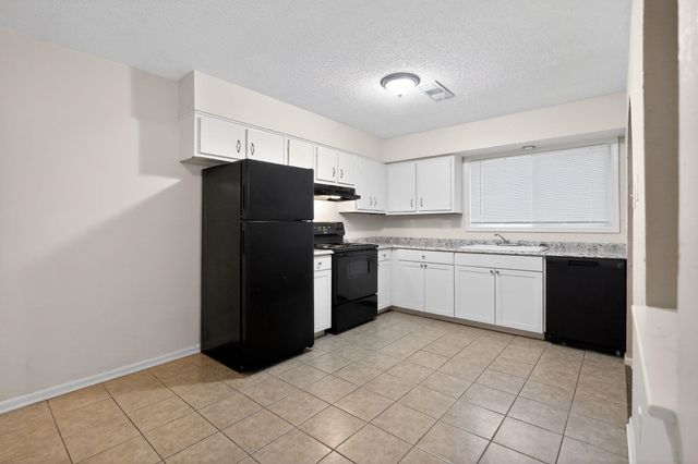 4480 KERWIN DR, Memphis, TN 38128