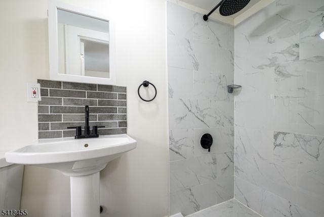 153 Clairmont Ter, City Of Orange Twp., NJ 07050