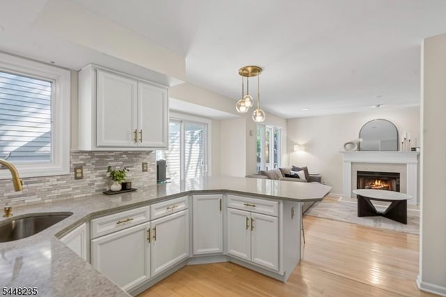 76 Blackburne Ter, West Orange Twp., NJ 07052