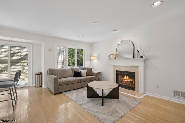 76 Blackburne Ter, West Orange Twp., NJ 07052