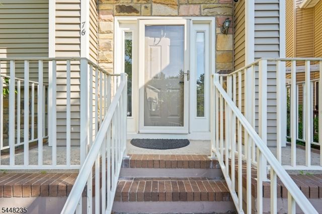 76 Blackburne Ter, West Orange Twp., NJ 07052
