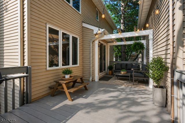 76 Blackburne Ter, West Orange Twp., NJ 07052