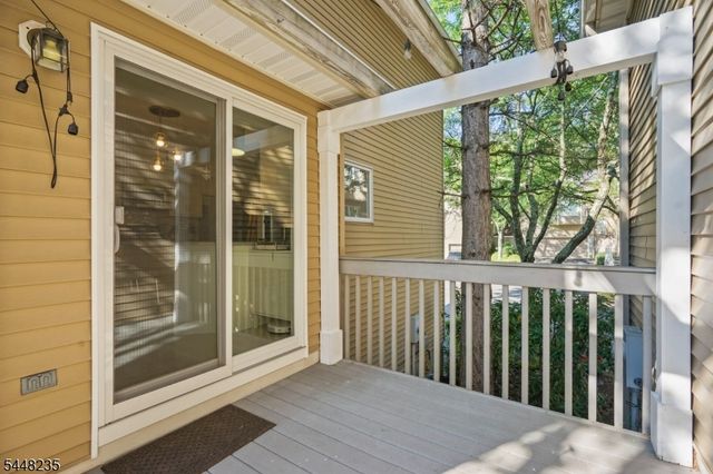 76 Blackburne Ter, West Orange Twp., NJ 07052