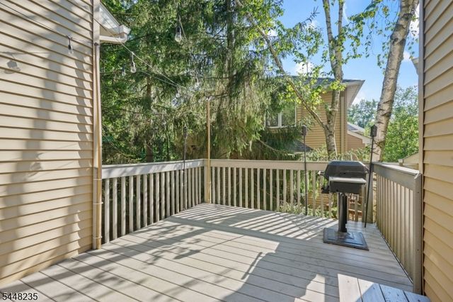 76 Blackburne Ter, West Orange Twp., NJ 07052