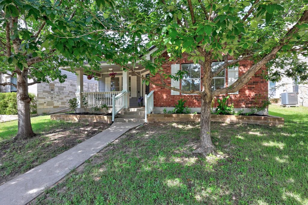 1521 Big Bend DR, Cedar Park, TX 78613