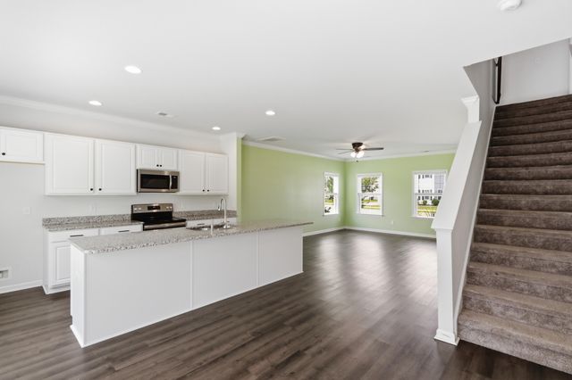 165 Clydesdale Circle, Summerville, SC 29486