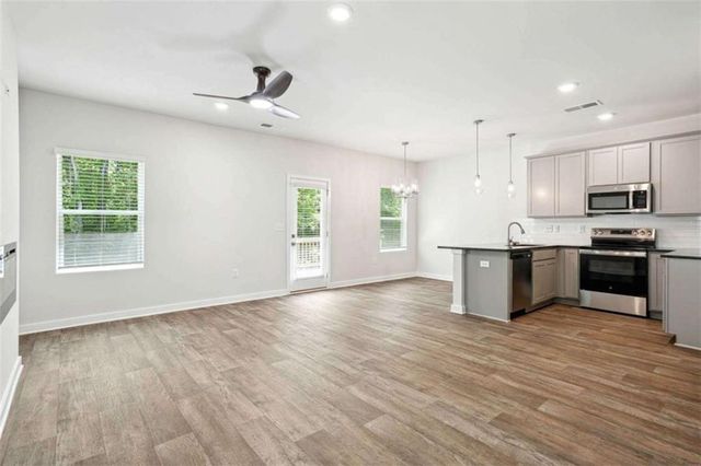 104 WELDON Road, Mcdonough, GA 30253