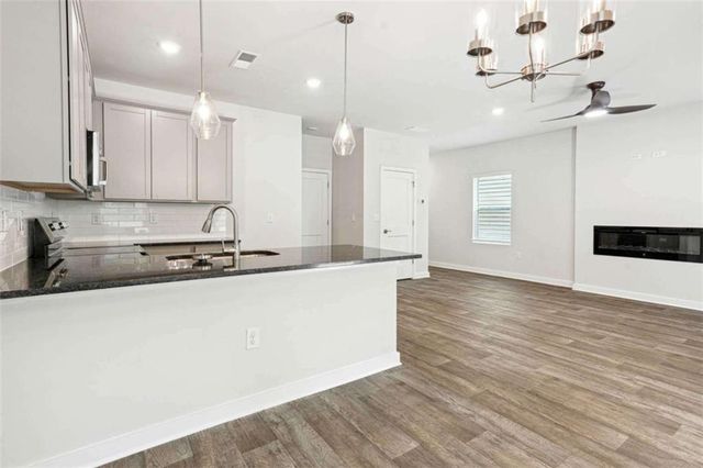 104 WELDON Road, Mcdonough, GA 30253