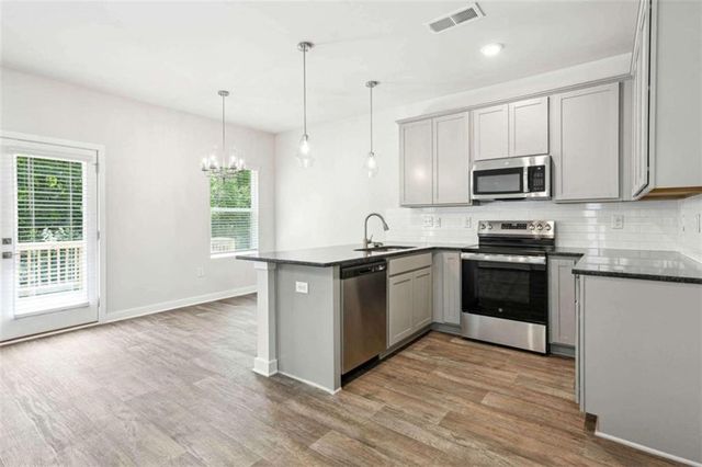 104 WELDON Road, Mcdonough, GA 30253