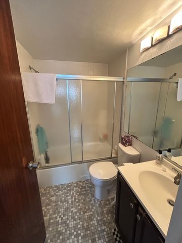 872 Massachusetts Ave 601, Cambridge, MA 02139
