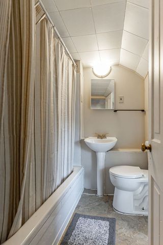 406 Laurel Court, Belvidere, IL 61008