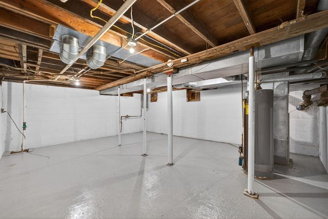 406 Laurel Court, Belvidere, IL 61008