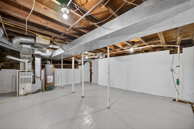 406 Laurel Court, Belvidere, IL 61008