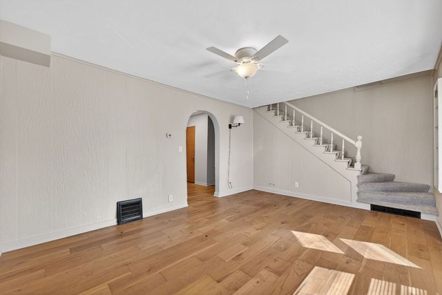 406 Laurel Court, Belvidere, IL 61008