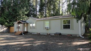 90 N Hamma Hamma Drive E, Hoodsport, WA 98548