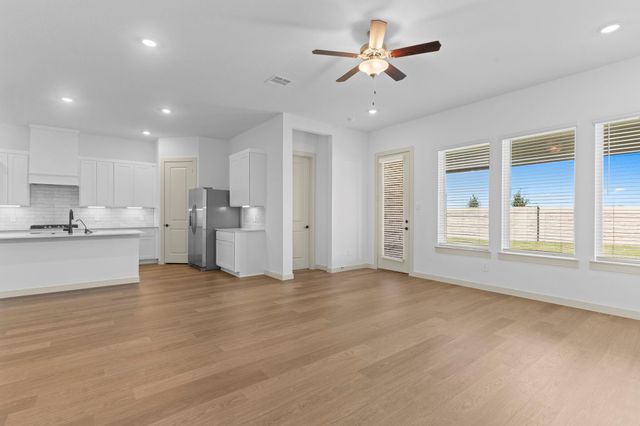 3344 Concorde Heights Drive, Pearland, TX 77581