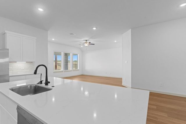 3344 Concorde Heights Drive, Pearland, TX 77581