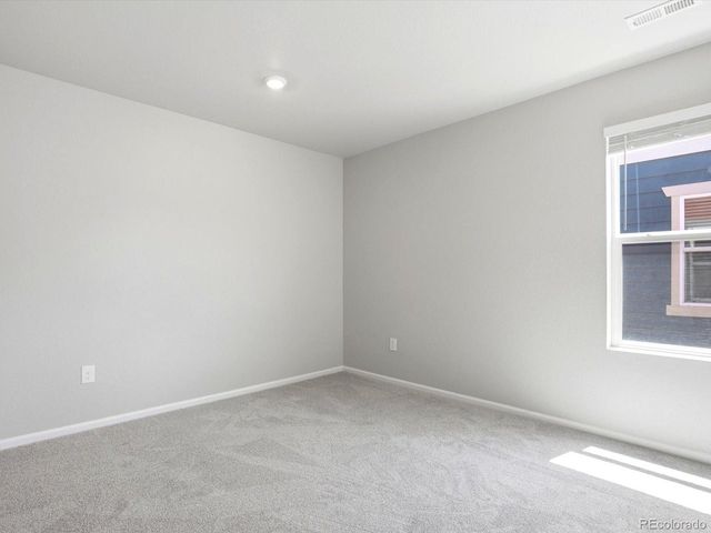 8260 S Trails Edge Ct, Centennial, CO 80112