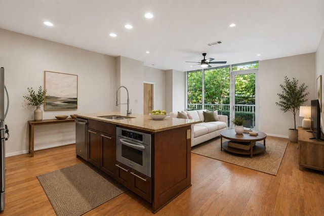 1600 Barton Springs RD 4105, Austin, TX 78704