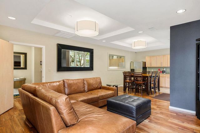 1600 Barton Springs RD 4105, Austin, TX 78704