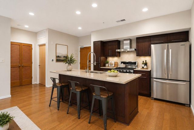 1600 Barton Springs RD 4105, Austin, TX 78704