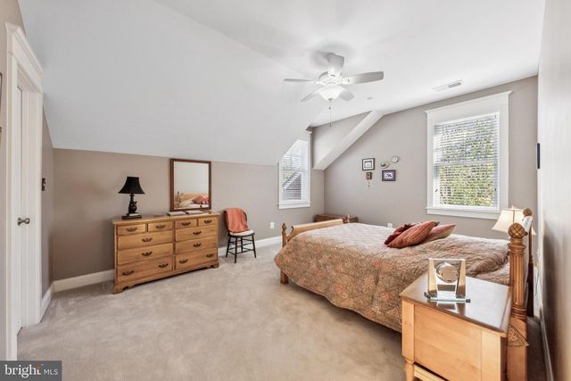 8620 FENWAY DR, Bethesda, MD 20817