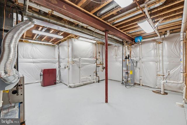 8620 FENWAY DR, Bethesda, MD 20817