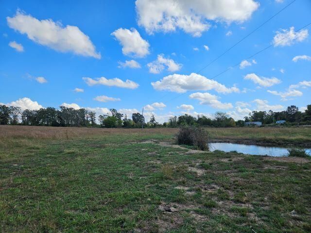 000 Kaylor Road, Mountain Grove, MO 65711