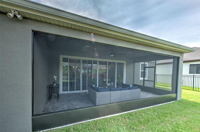 7401 PARADISO DRIVE, Apollo Beach, FL 33572