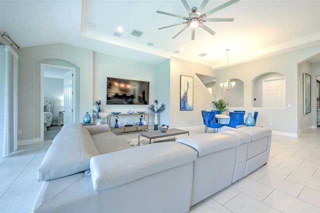 7401 PARADISO DRIVE, Apollo Beach, FL 33572