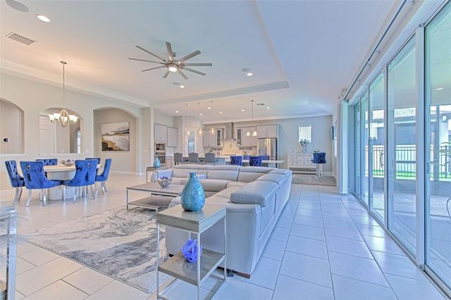 7401 PARADISO DRIVE, Apollo Beach, FL 33572