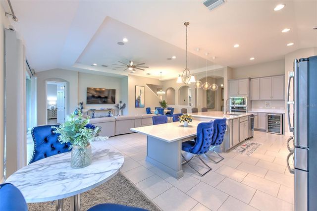 7401 PARADISO DRIVE, Apollo Beach, FL 33572