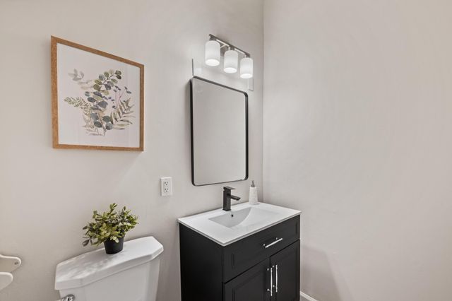2231 EUTAW PL, Baltimore, MD 21217
