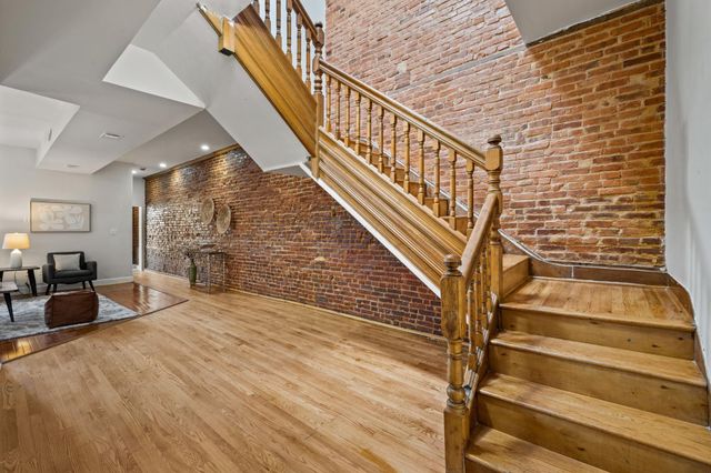 2231 EUTAW PL, Baltimore, MD 21217