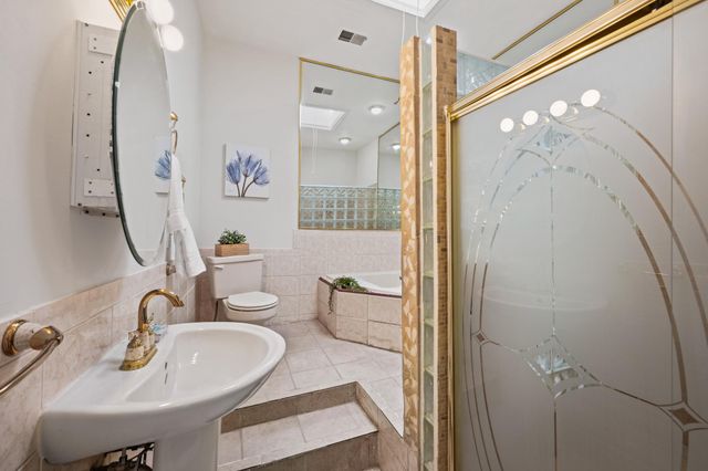 2231 EUTAW PL, Baltimore, MD 21217