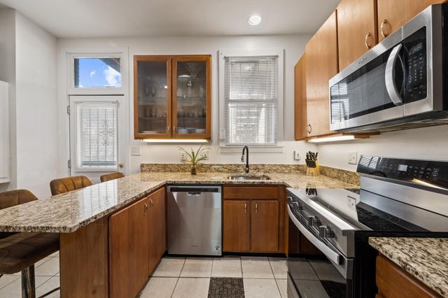 2231 EUTAW PL, Baltimore, MD 21217