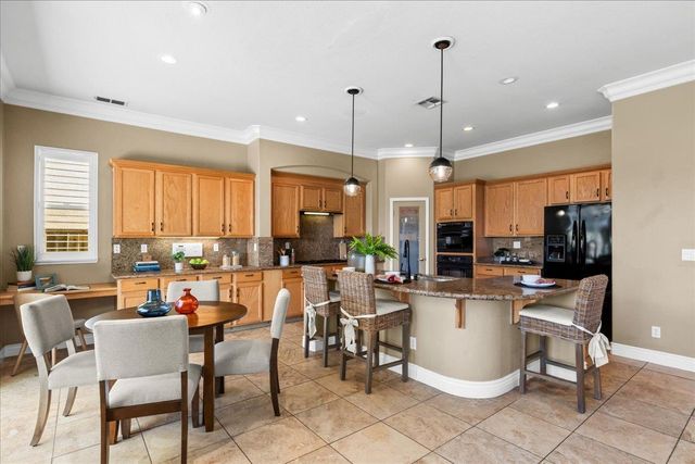 4119 Spyglass Dr, Stockton, CA 95219