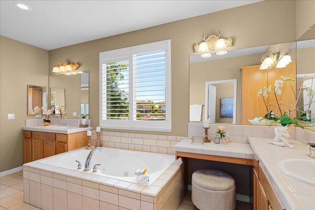4119 Spyglass Dr, Stockton, CA 95219