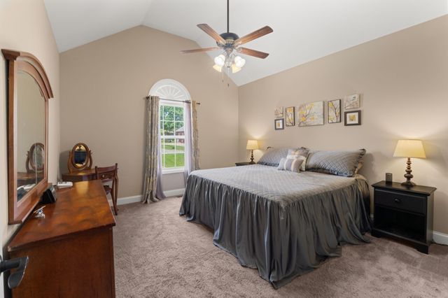 3006 Gracie Ann Dr, Greenbrier, TN 37073