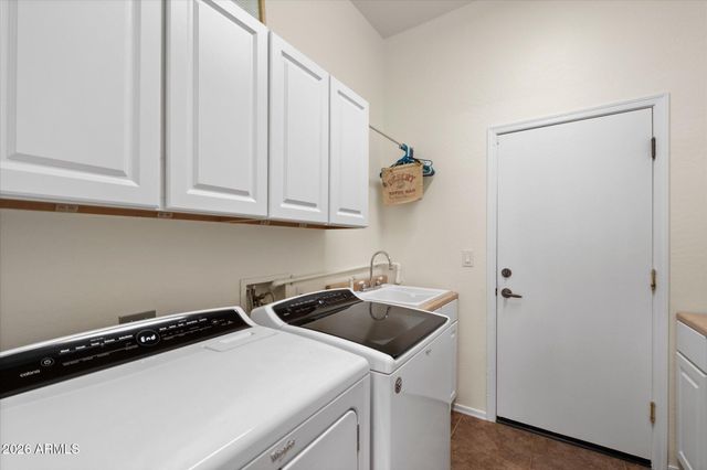 1628 W AINSWORTH Drive, Anthem, AZ 85086