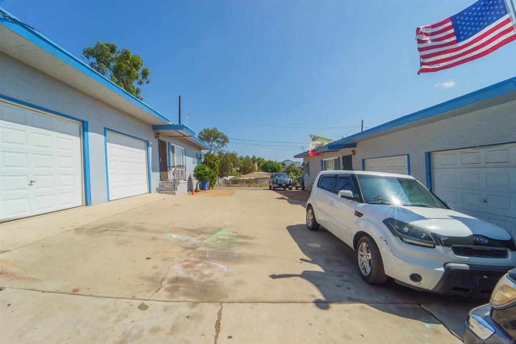 8050 52 Lemon Grove Way, Lemon Grove, CA 91945