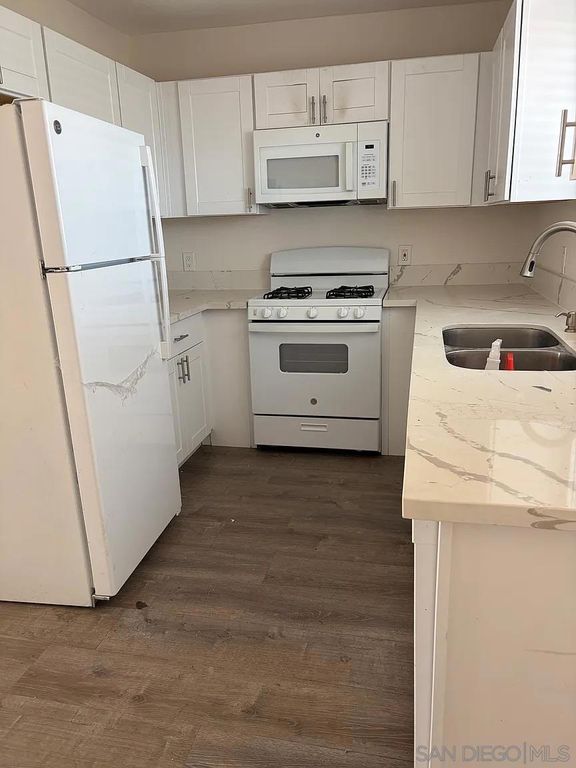 8050 52 Lemon Grove Way, Lemon Grove, CA 91945
